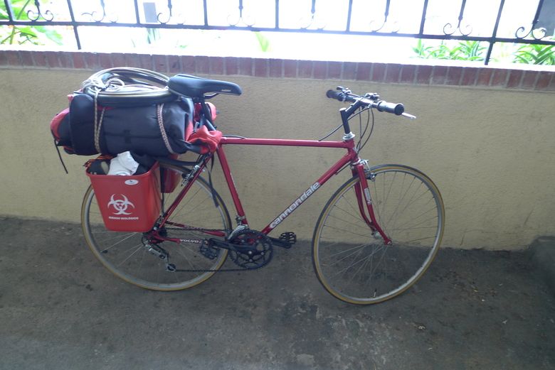 Mein Fahrrad mit Gepäck und allem drum und dran.